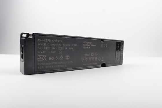 स्विचिंग के लिए 60W 24V अल्ट्रा पतला निरंतर वोल्टेज पावर सप्लाई एलईडी ड्राइवर